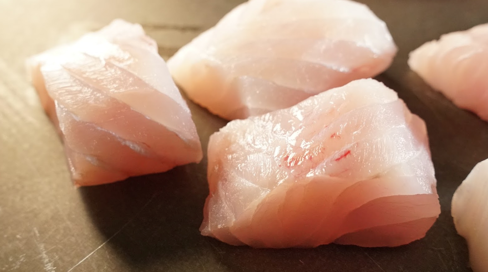 How to thaw frozen fish