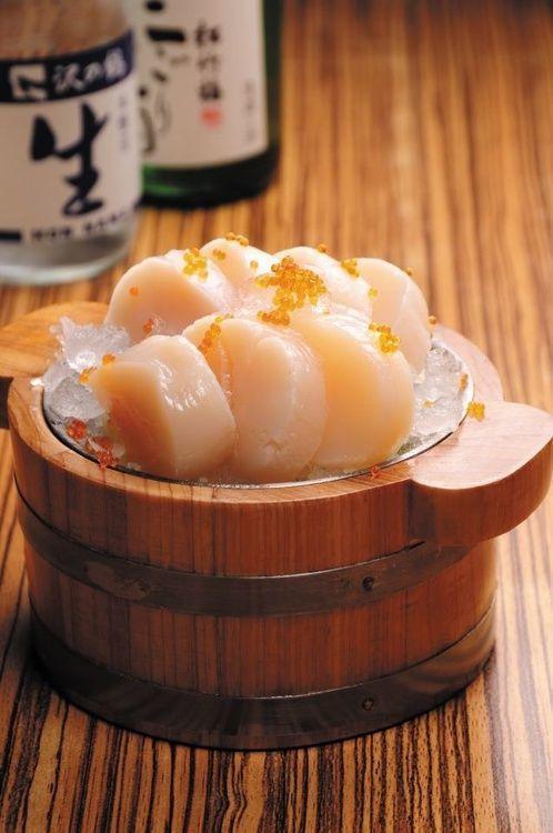Sashimi grade U-10 sea scallops, Ahi Club